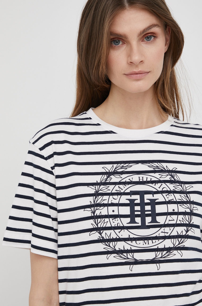 

Памучна тениска Tommy Hilfiger в тъмносиньо, Тъмносин