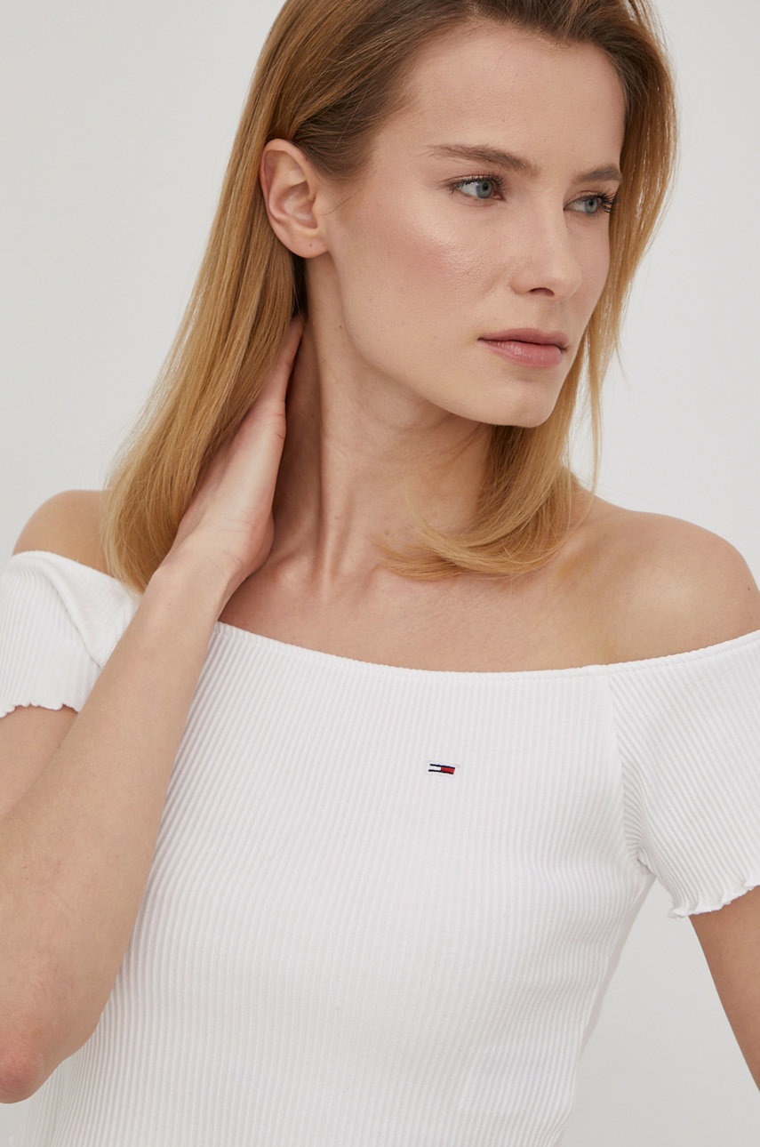 

Футболка Tommy Jeans женский цвет белый