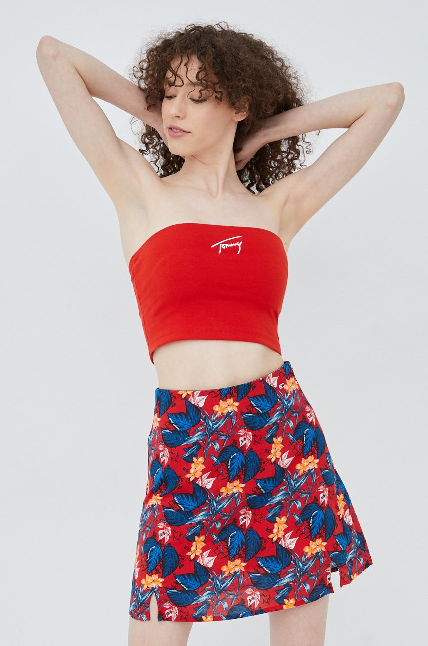 

Топ Tommy Jeans женский цвет красный