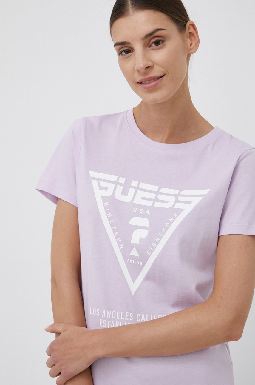 

Хлопковая футболка Guess цвет фиолетовый