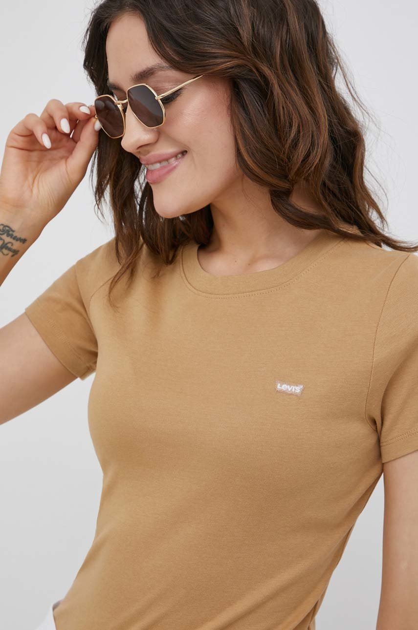 

Памучна тениска Levi's в бежово, Бежов