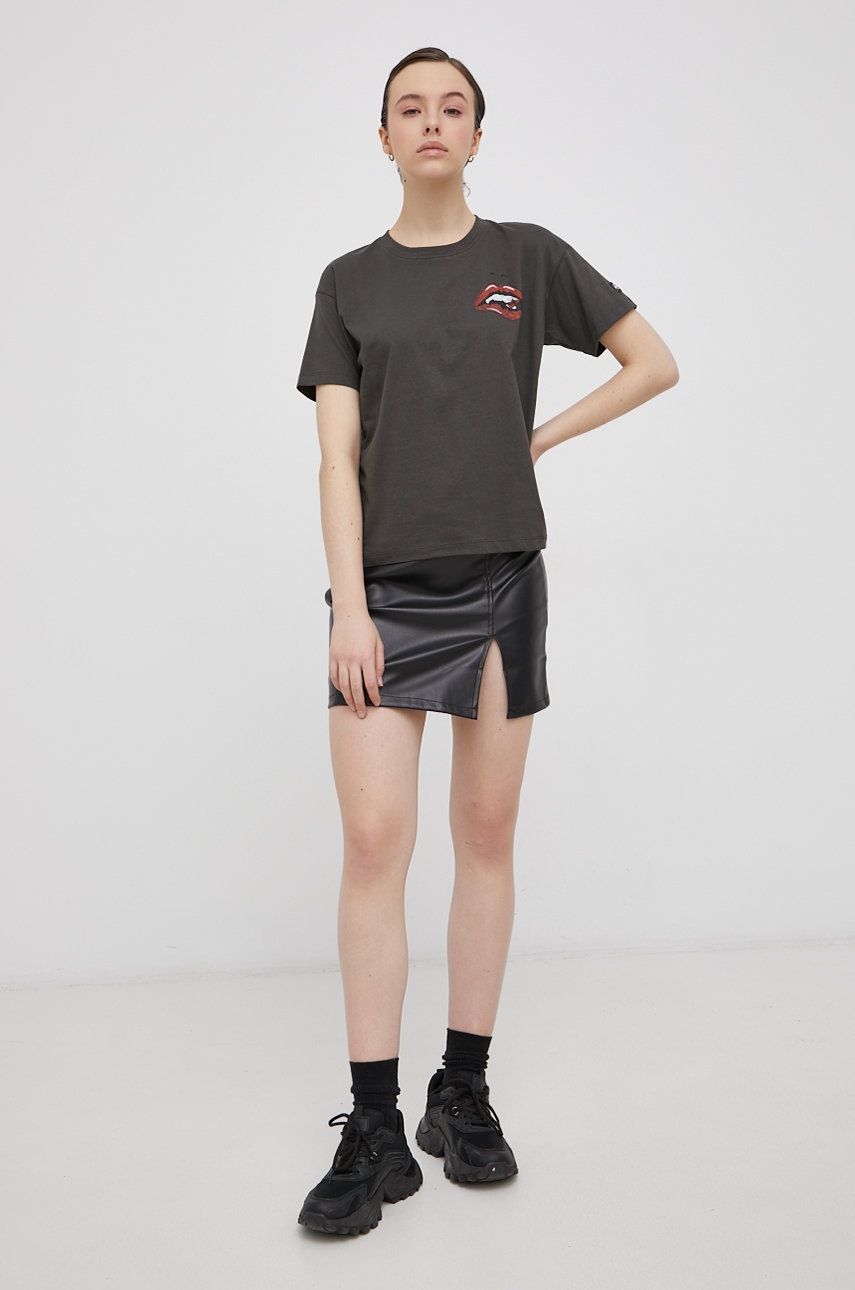 

Хлопковая футболка Superdry цвет серый