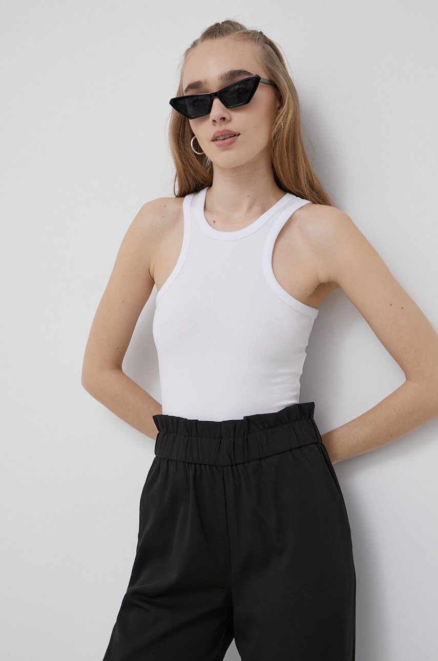 Noisy may top femei, culoarea alb