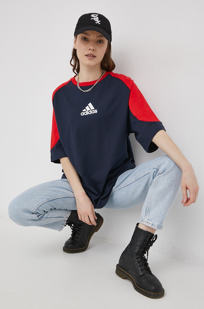

Хлопковая футболка adidas цвет синий