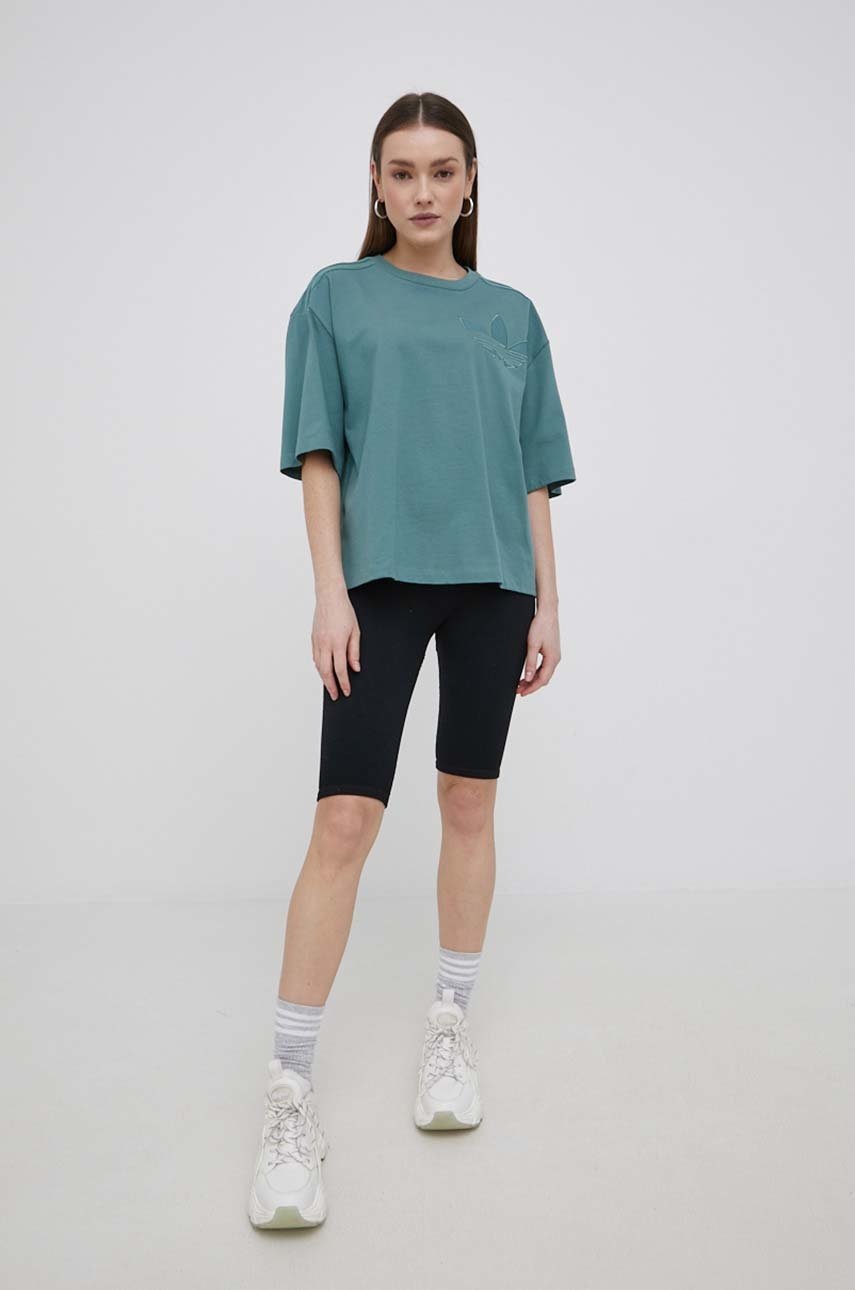 

Бавовняна футболка adidas Originals Trefoil Moments HE4746 колір зелений