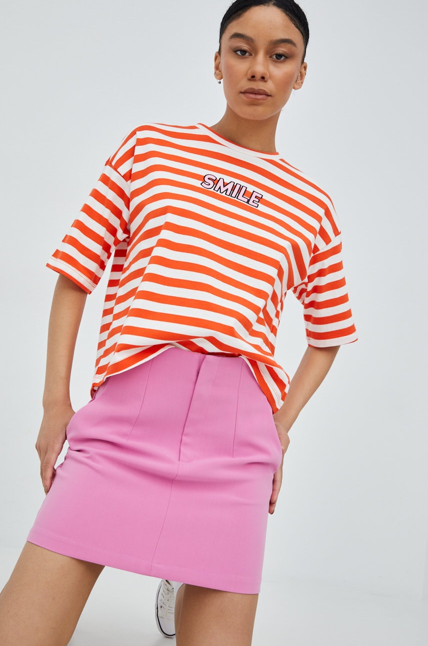 

Памучна тениска Vero Moda в червено, Червен
