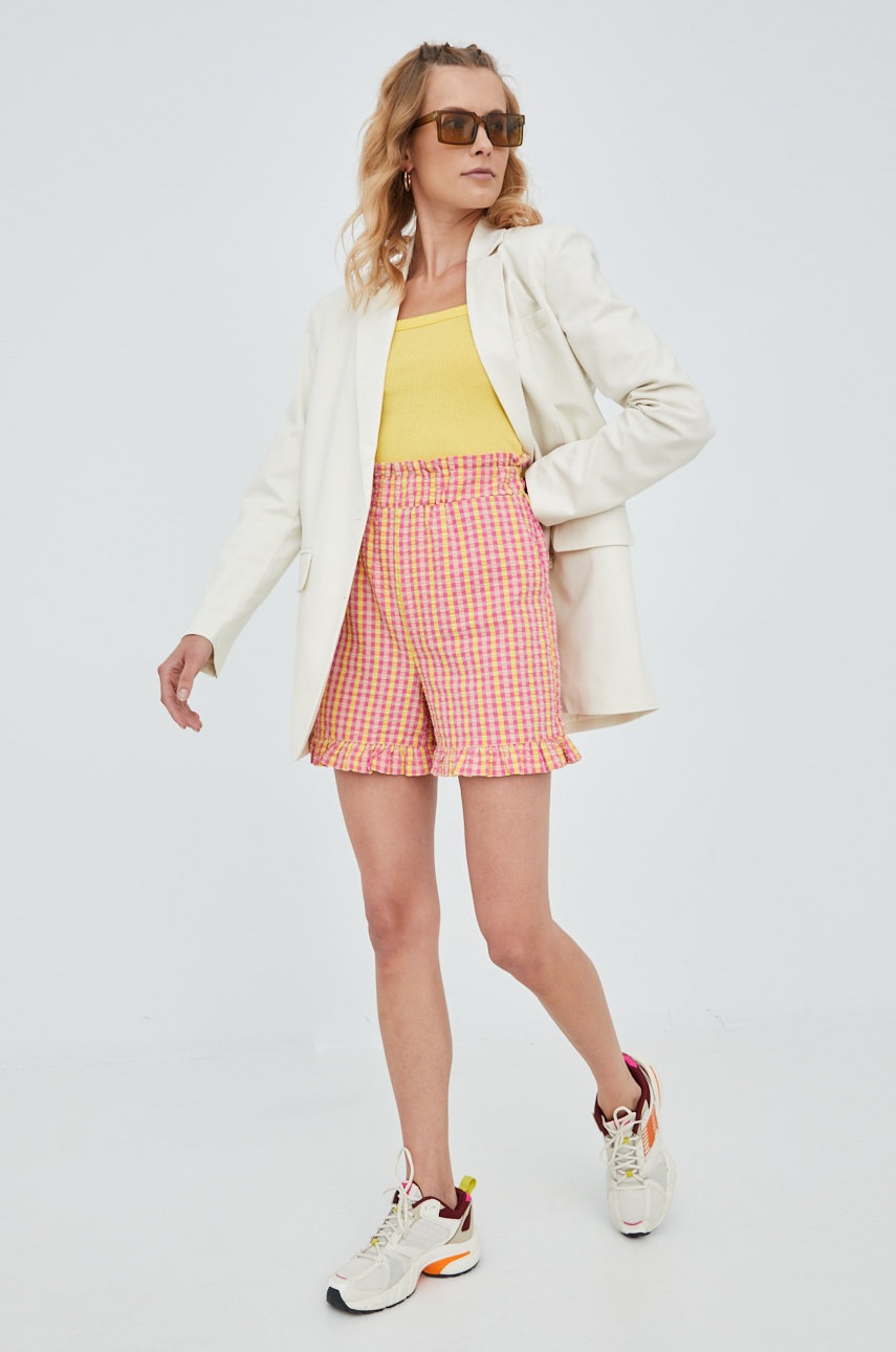 

Топ Vero Moda женский цвет жёлтый