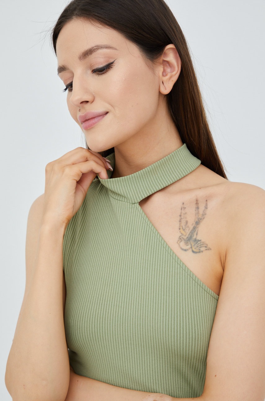 

Топ Vero Moda дамски в зелено с ниско поло, Зелен