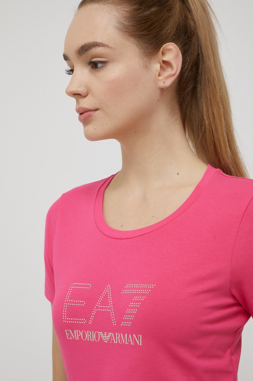 

Футболка EA7 Emporio Armani женская цвет фиолетовый