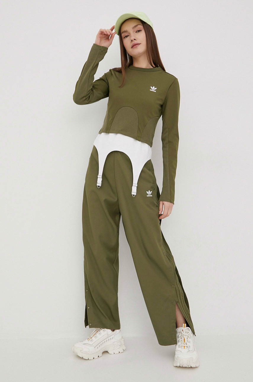 

Топ adidas Originals Always Original жіночий колір білий