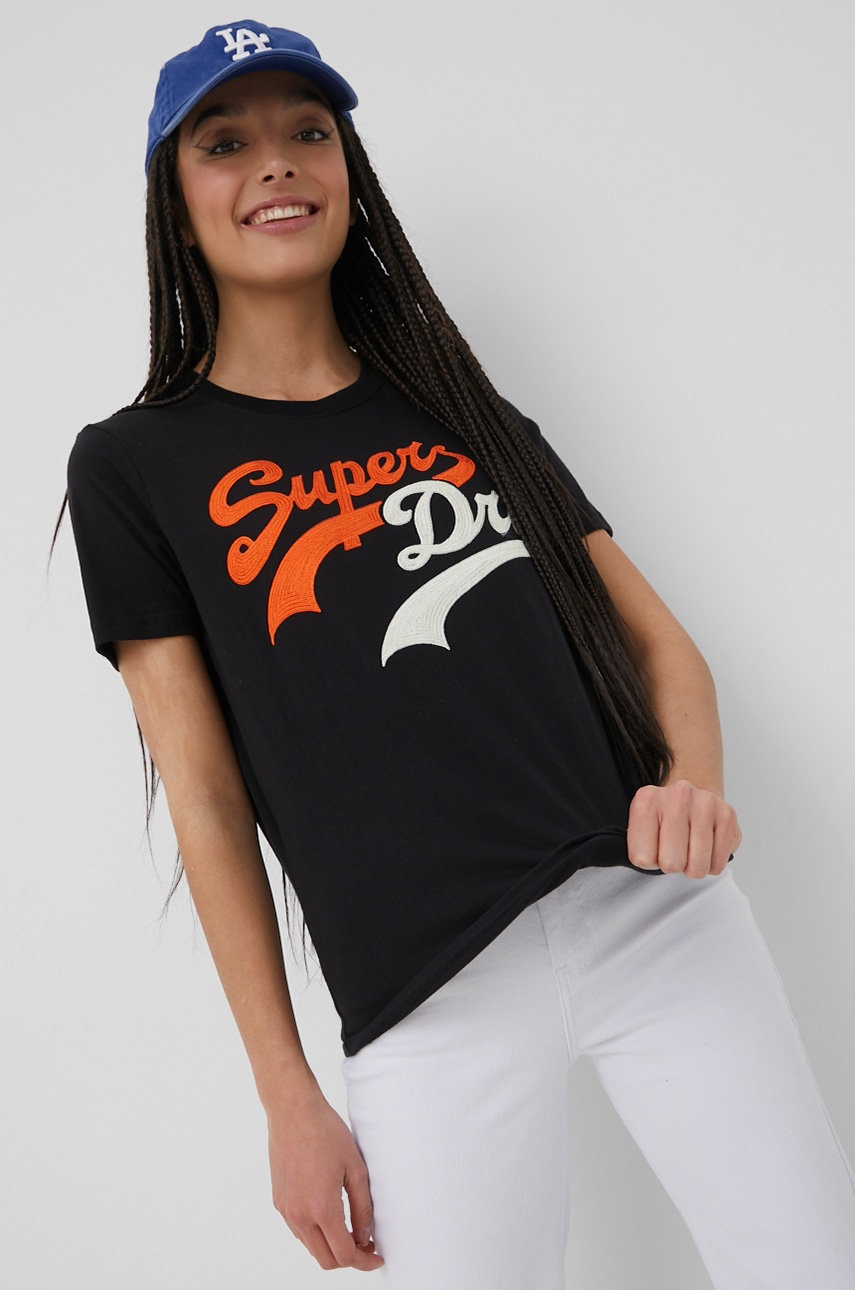 

Памучна тениска Superdry в черно, Черен