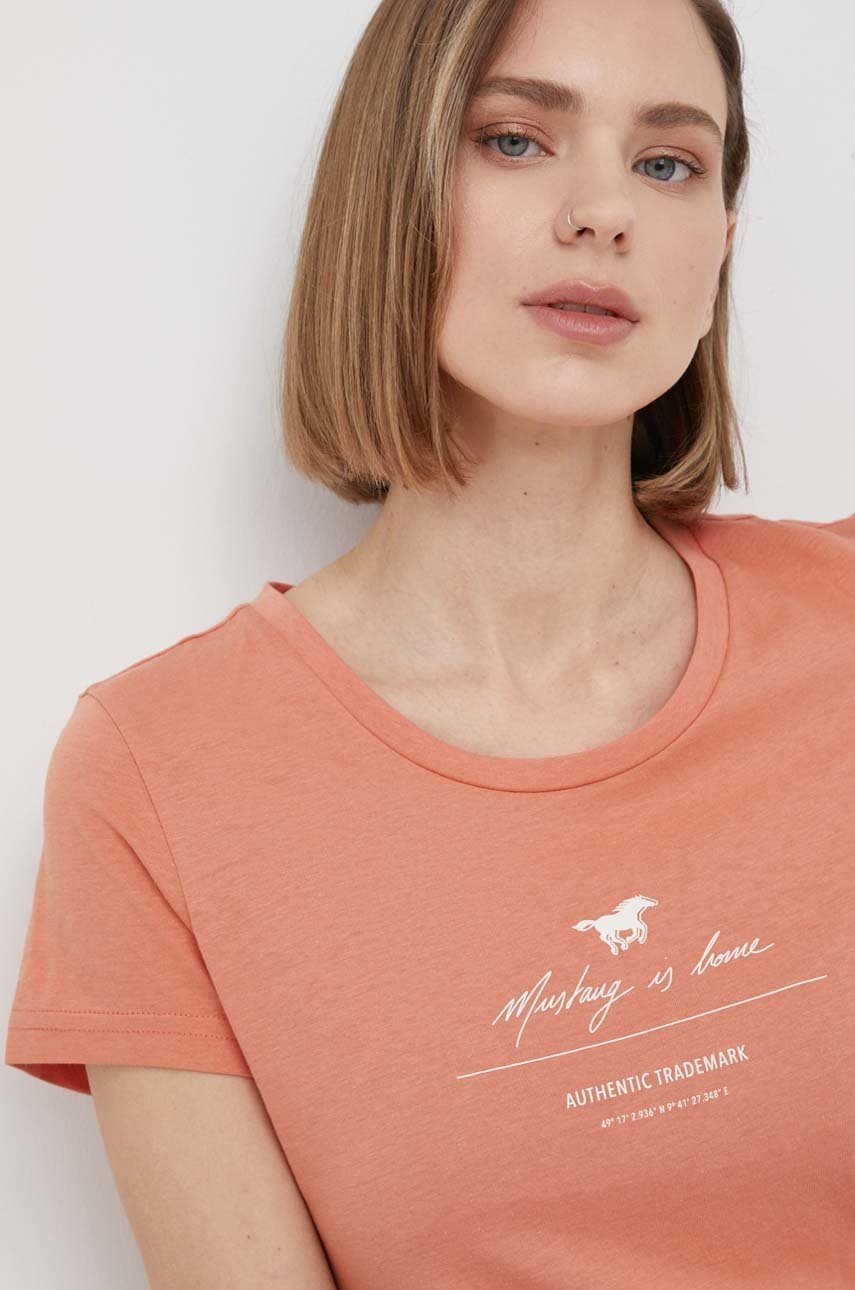 

Памучна тениска Mustang в оранжево, Оранжев