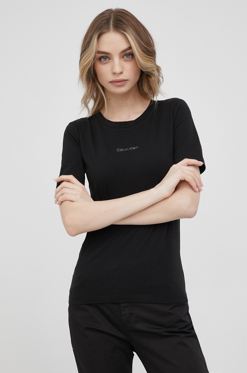 

Тениска Calvin Klein дамски в черно, Черен