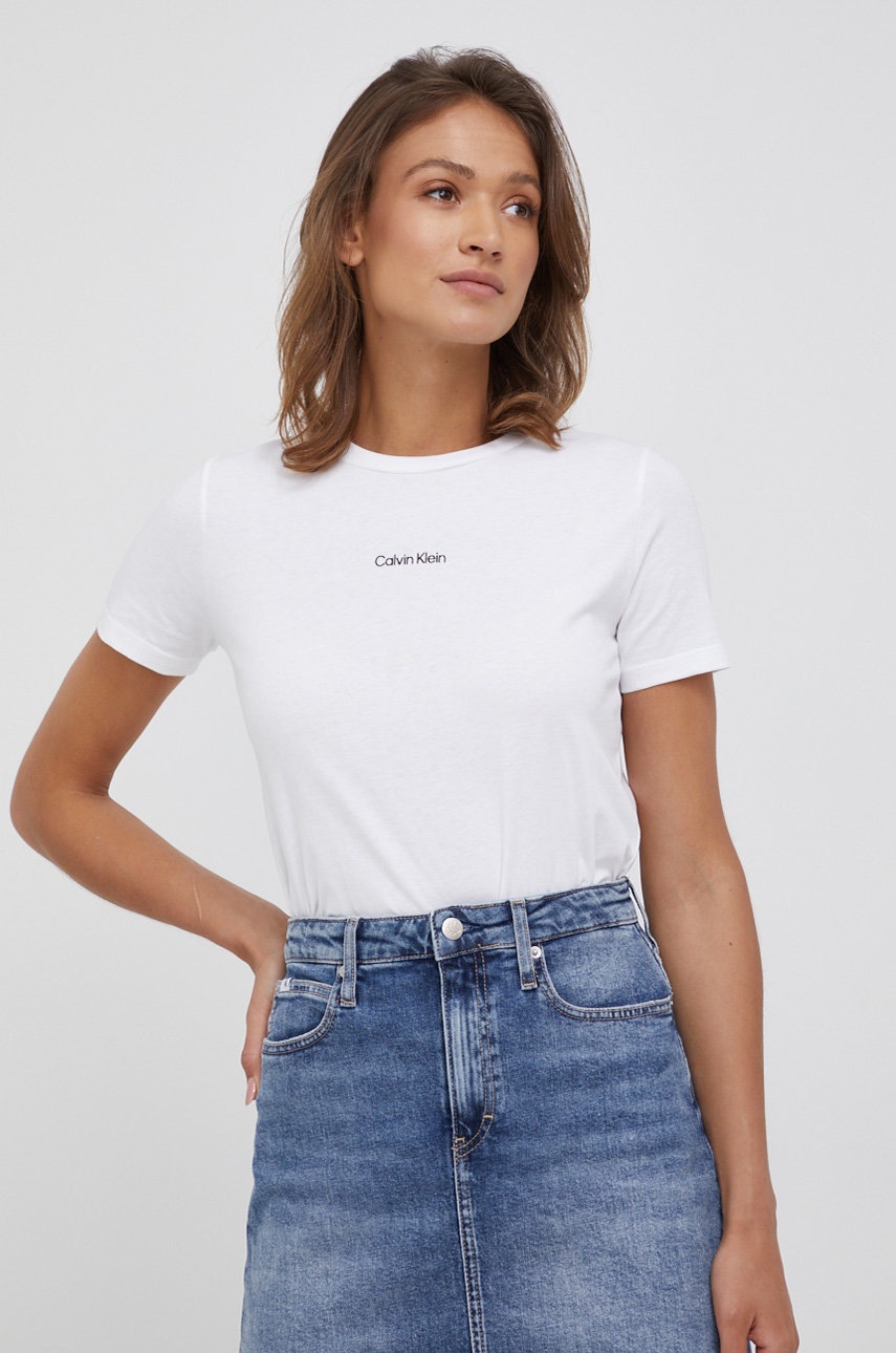 

Памучна тениска Calvin Klein в бяло, Бял