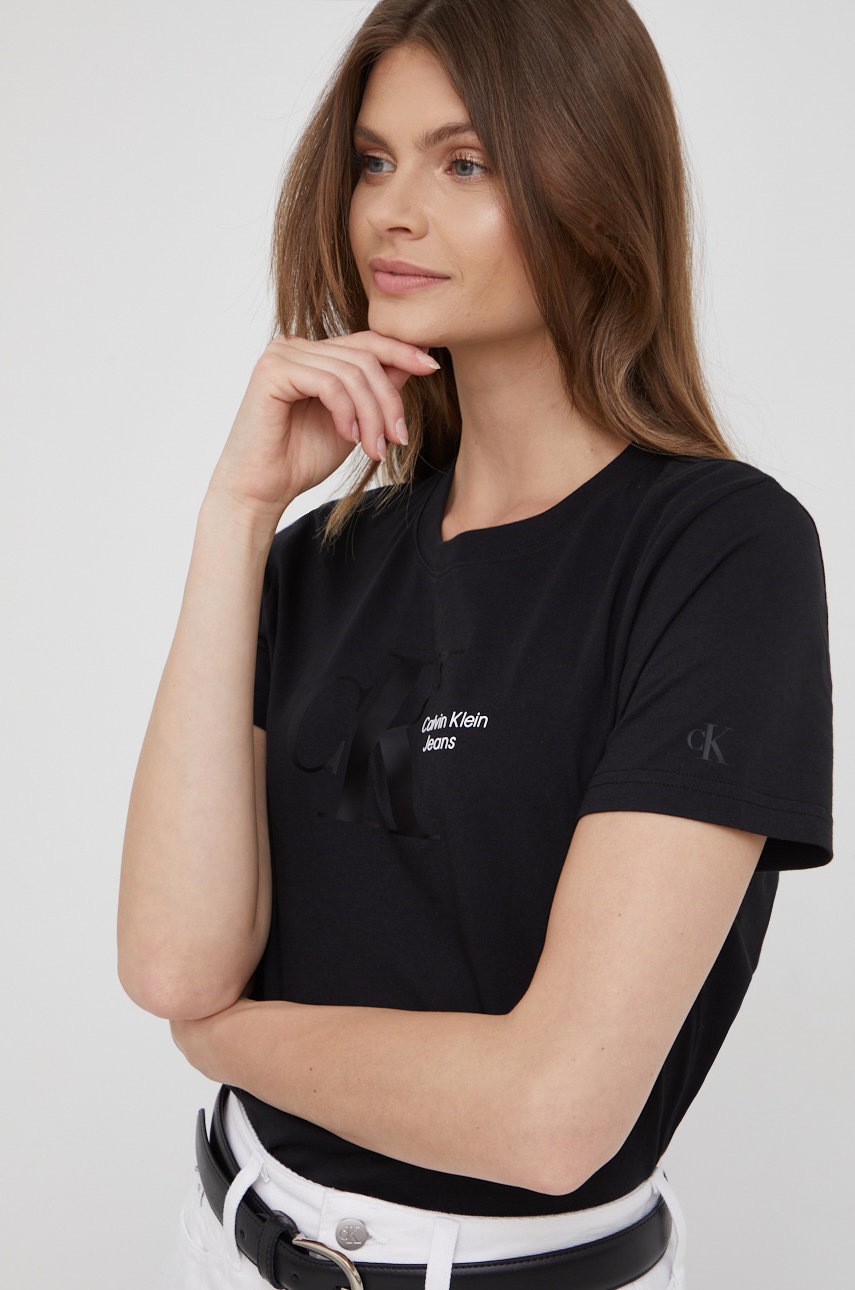 

Памучна тениска Calvin Klein Jeans в черно, Черен