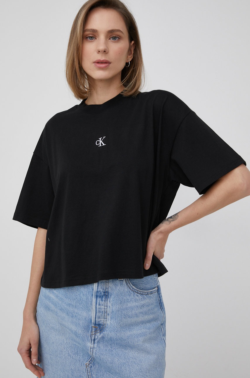 

Памучна тениска Calvin Klein Jeans в черно, Черен