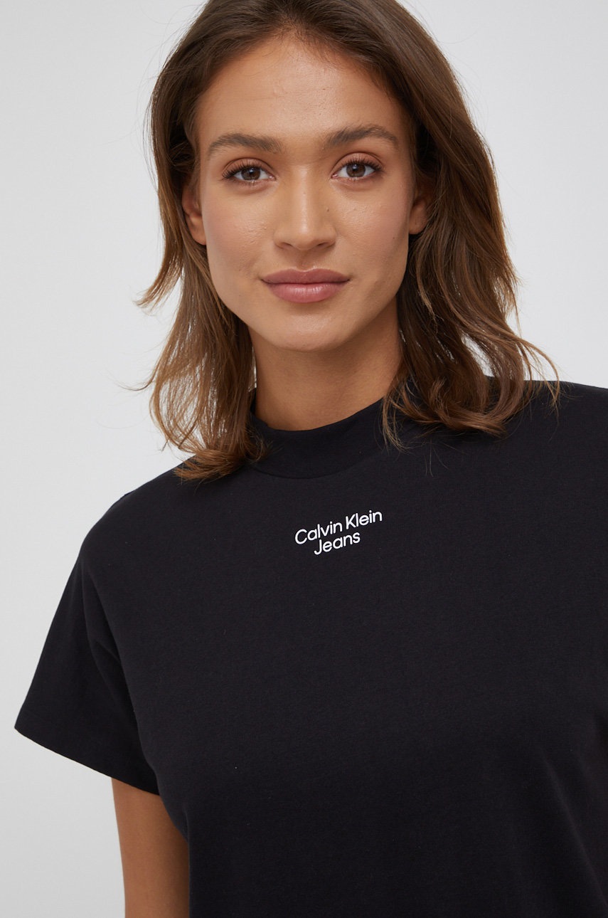 

Памучна тениска Calvin Klein Jeans в черно, Черен