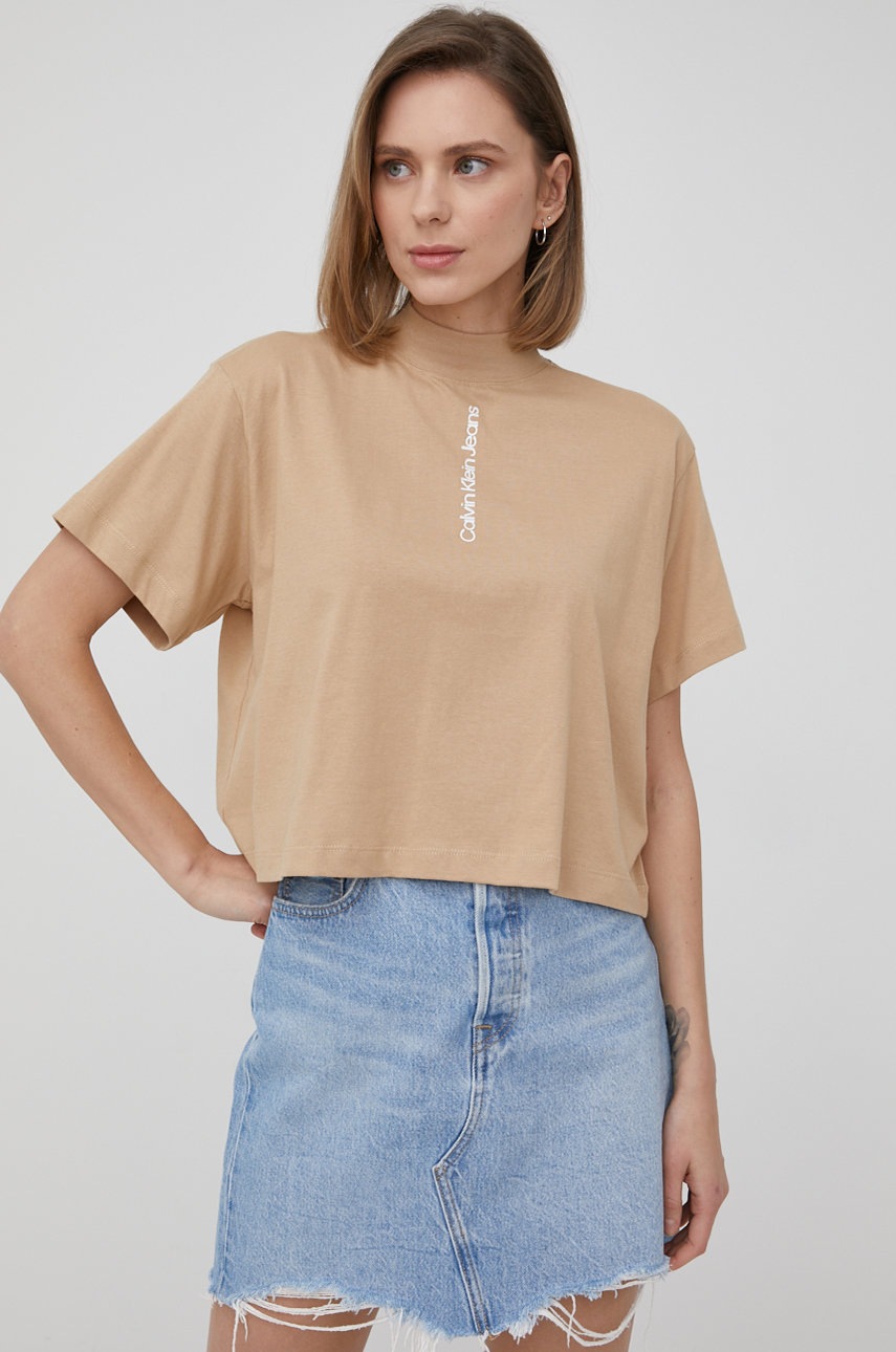 

Памучна тениска Calvin Klein Jeans в оранжево, Бежов