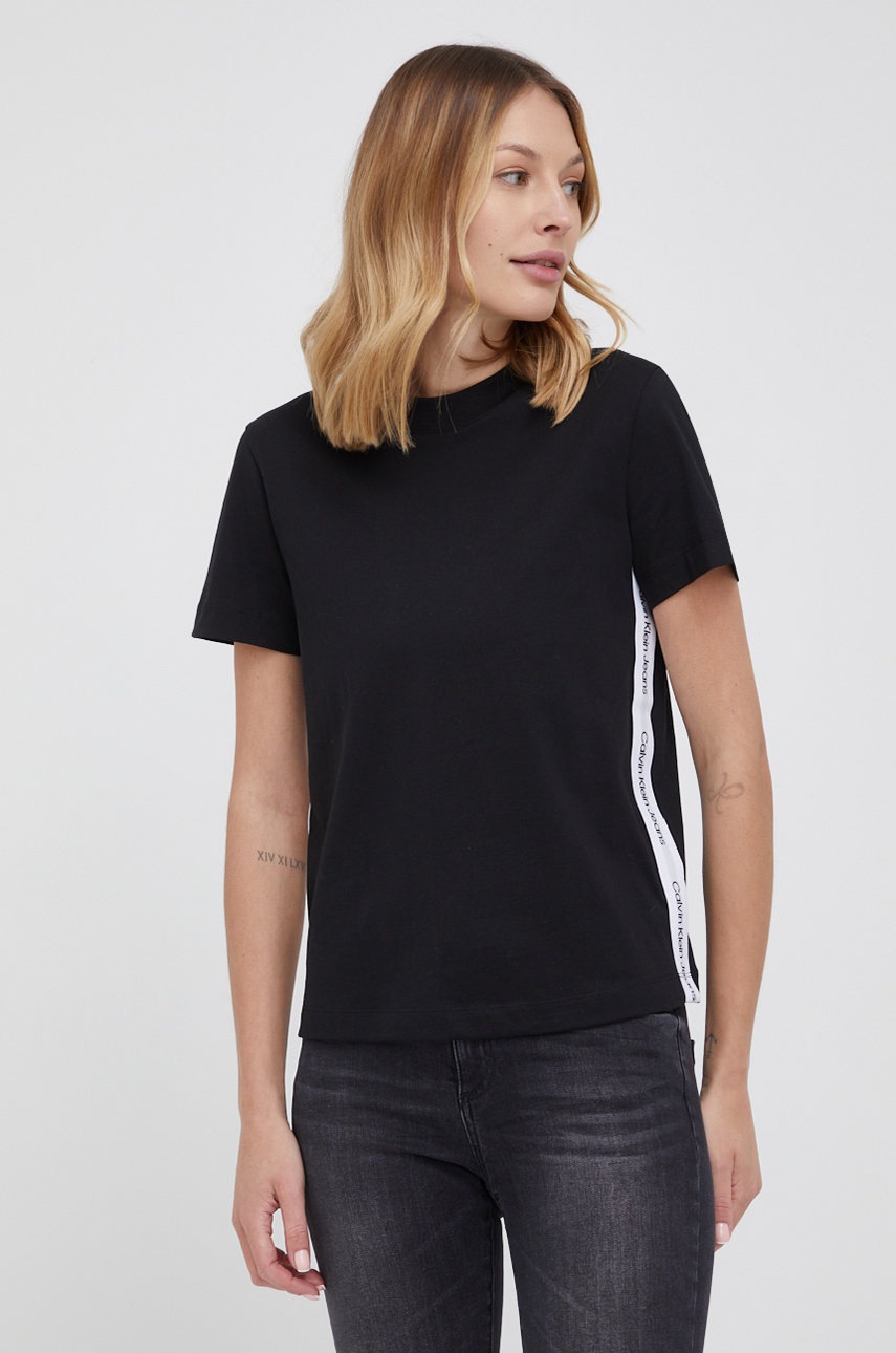 

Памучна тениска Calvin Klein Jeans в черно, Черен