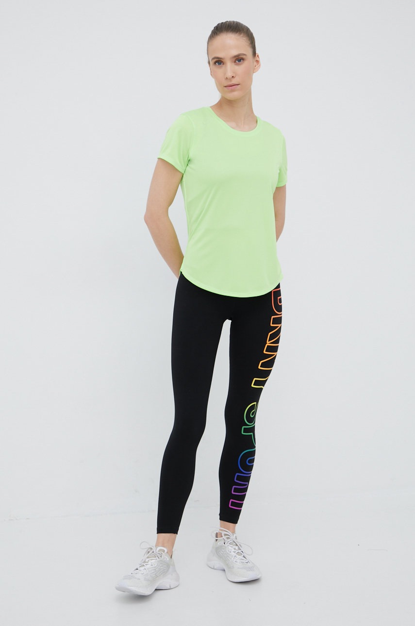 

Футболка для бега Under Armour Speed Stride 2.0 1369760 цвет зелёный