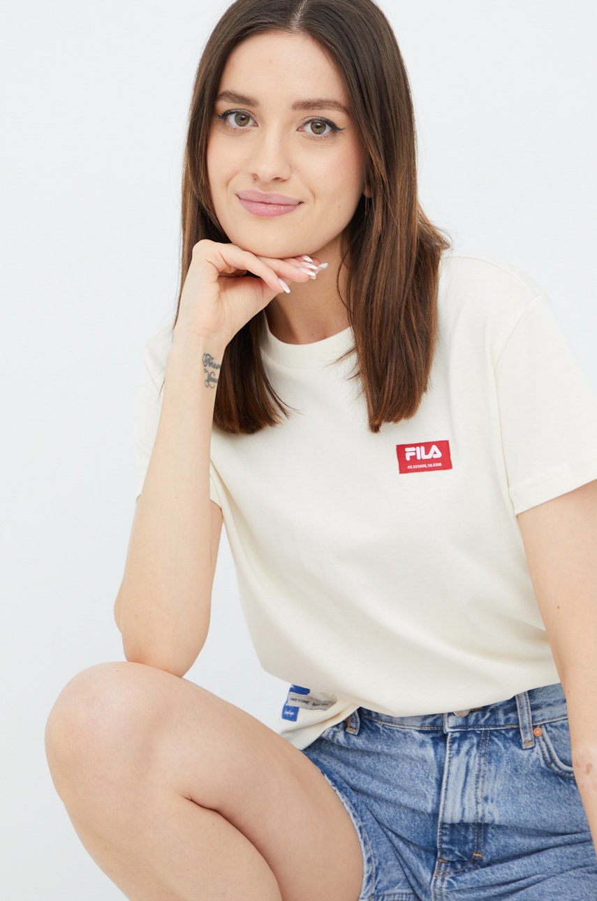 

Памучна тениска Fila в бежово, Бежов