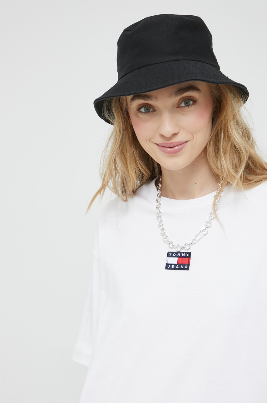 

Памучна тениска Tommy Jeans в бяло, Бял