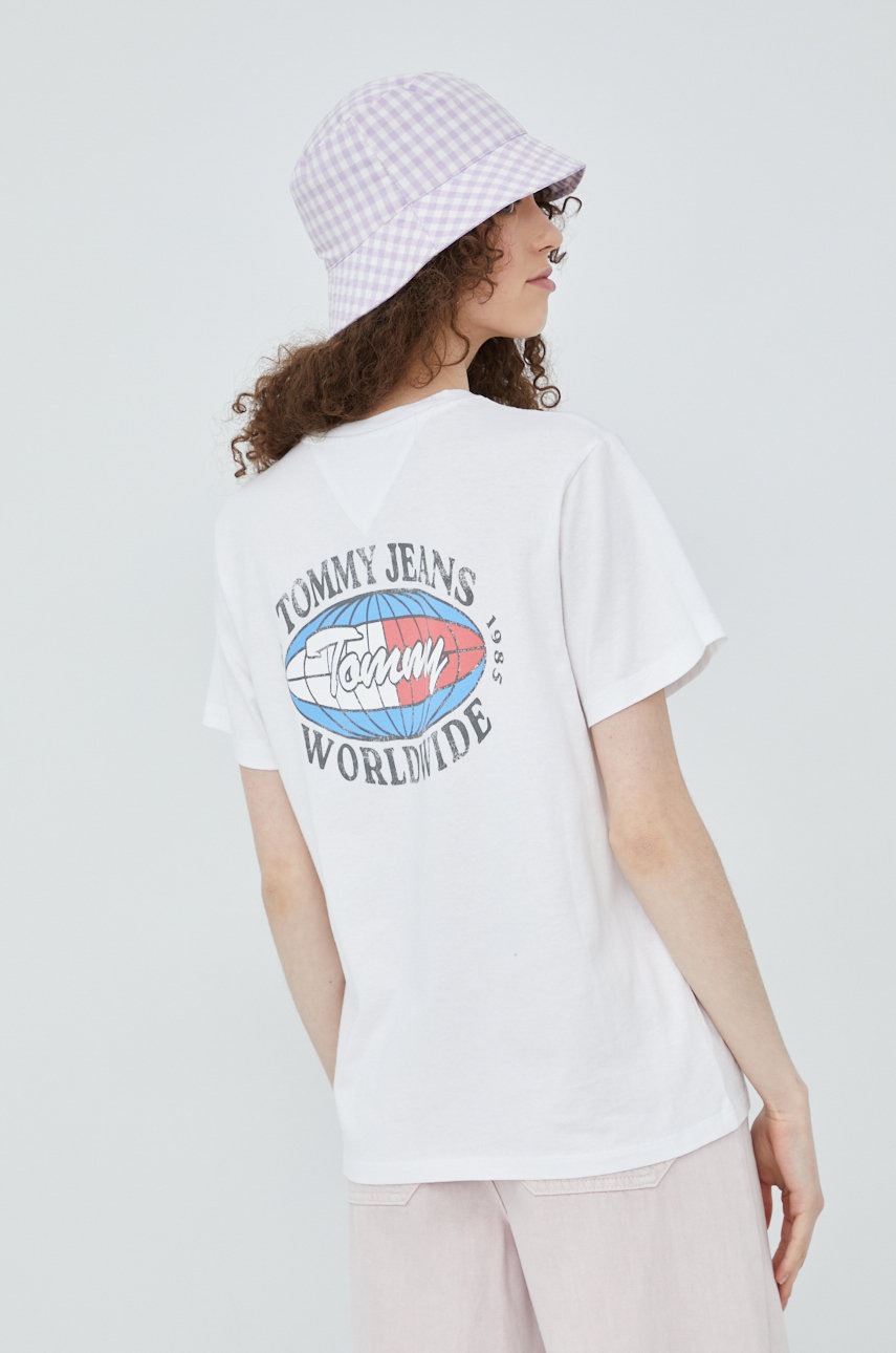

Памучна тениска Tommy Jeans в бяло, Бял