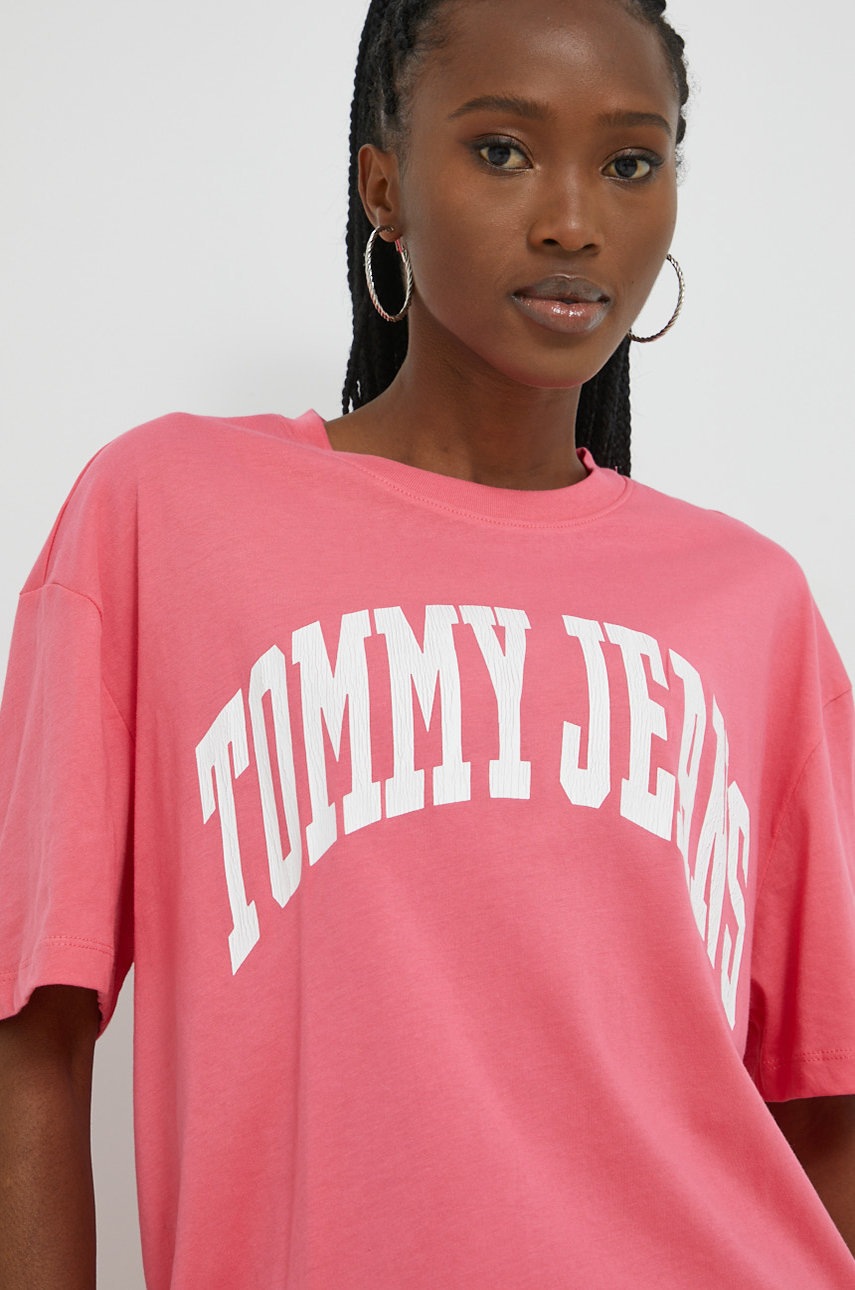 

Памучна тениска Tommy Jeans в розово, Розов