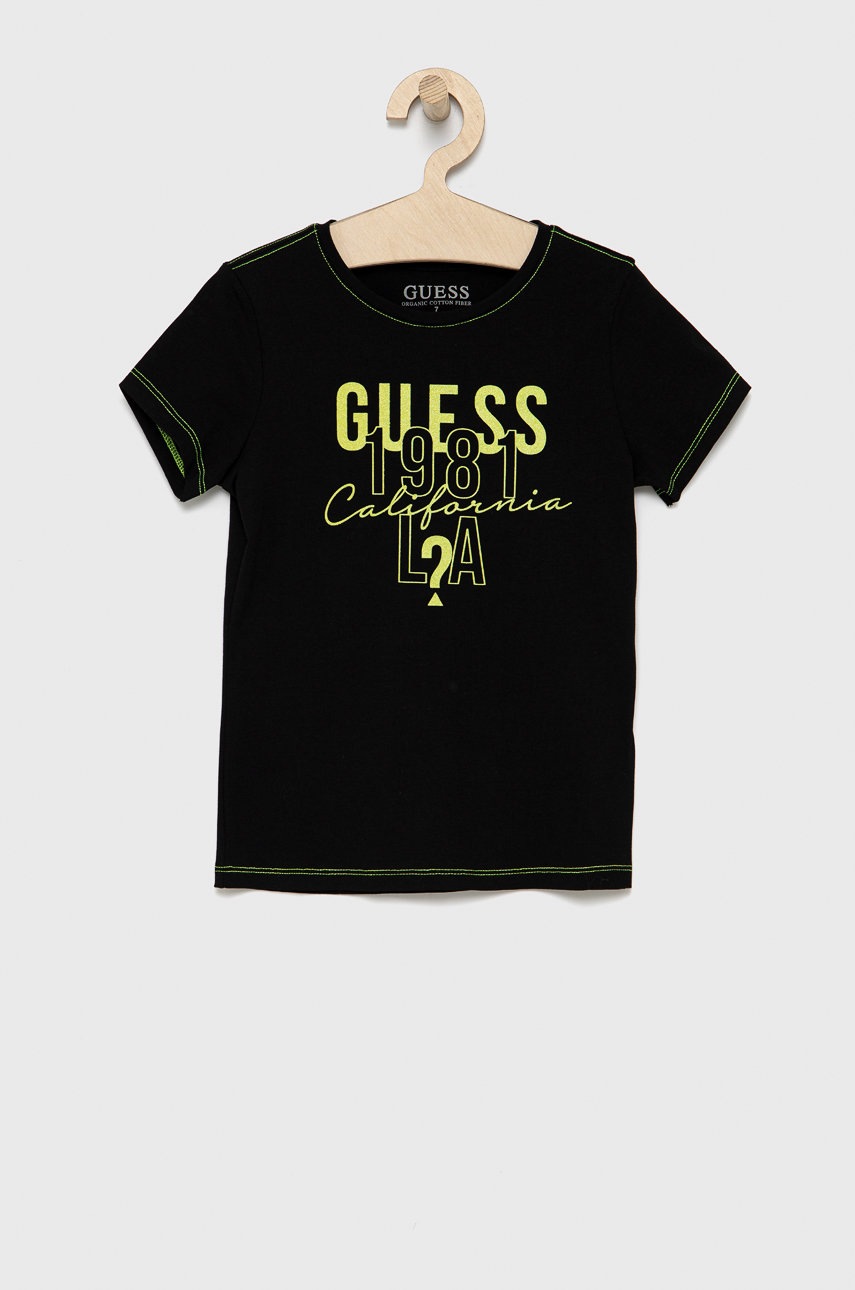 

Детска тениска Guess в черно, Черен