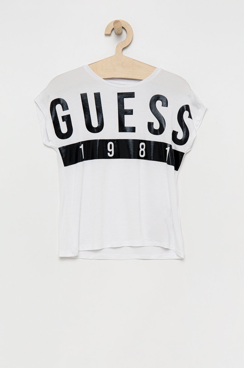 

Детска тениска Guess в бяло, Бял