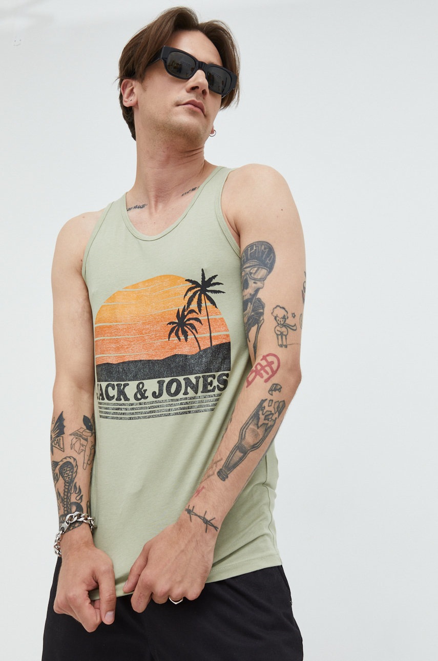 

Памучна тениска Jack & Jones в зелено, Зелен