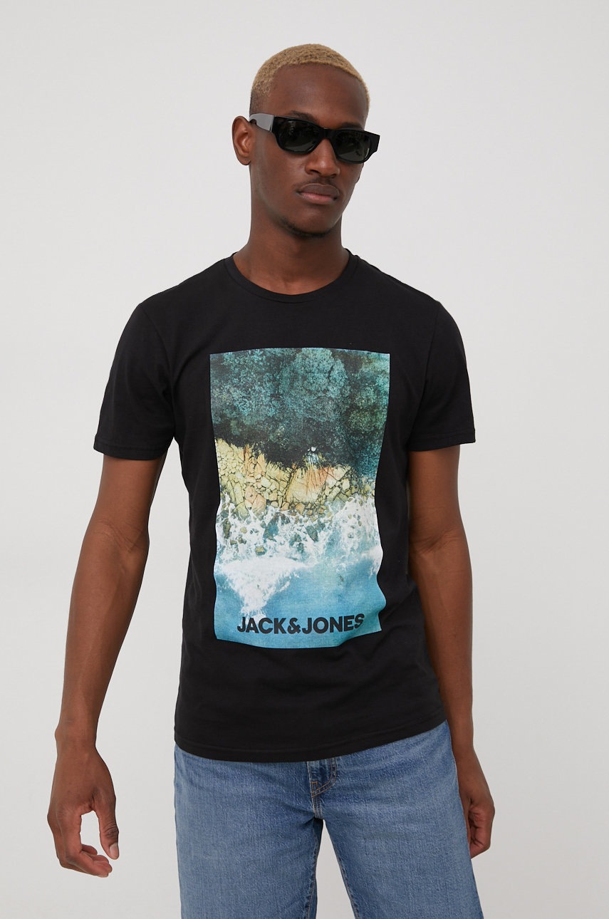 

Памучна тениска Jack & Jones в черно с принт, Черен