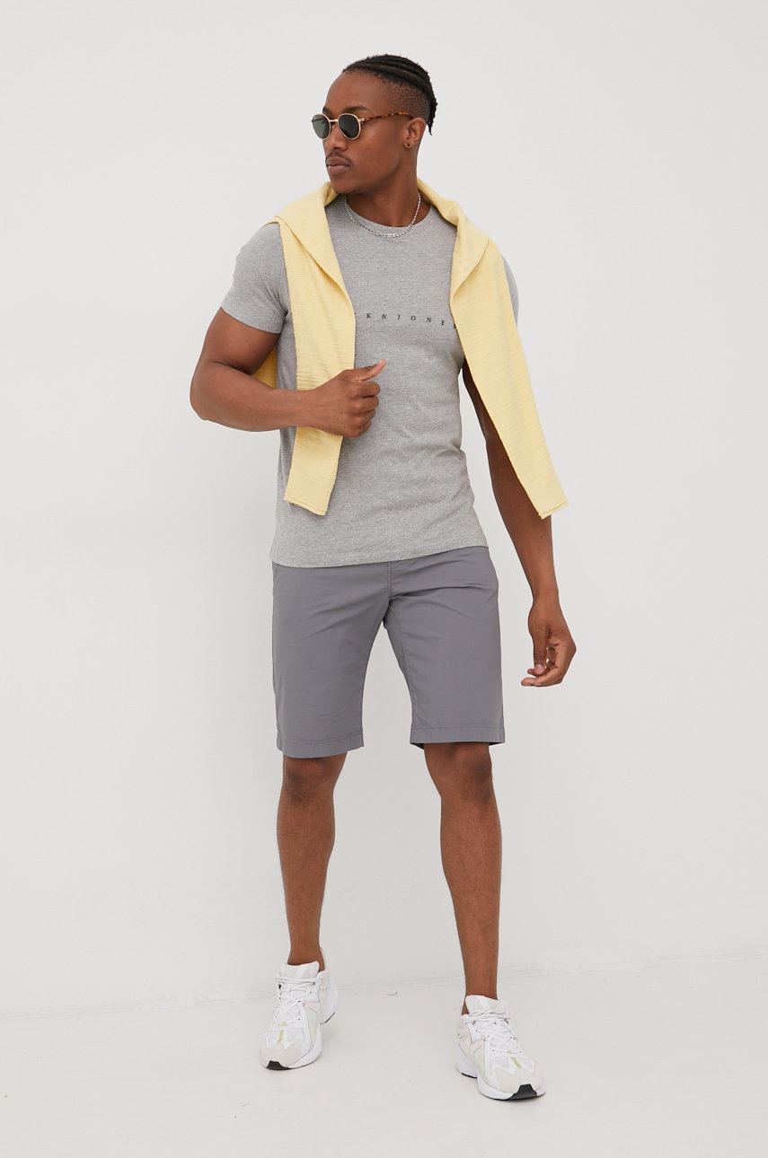 

Футболка Jack & Jones чоловічий колір сірий меланж