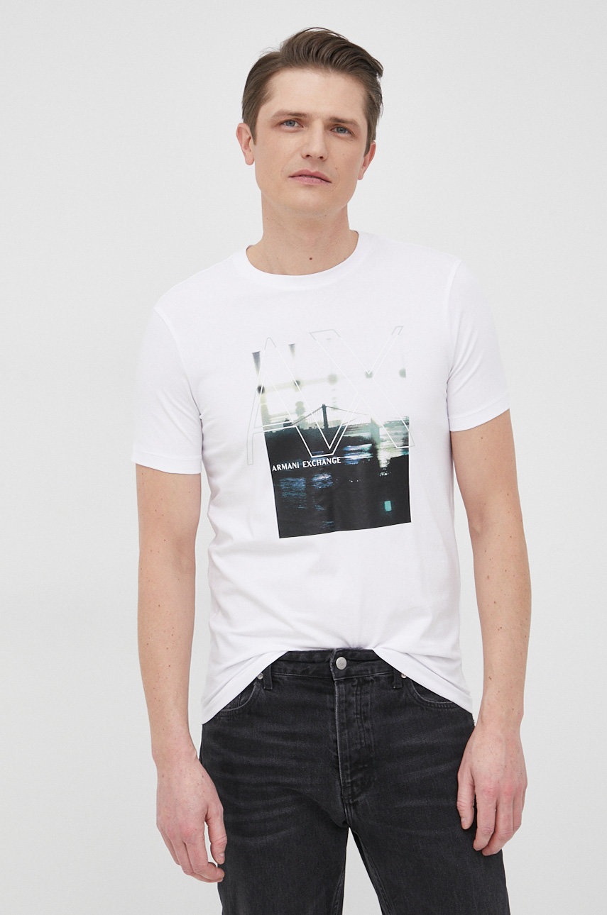 

Тениска Armani Exchange мъжки в бяло с принт, Бял