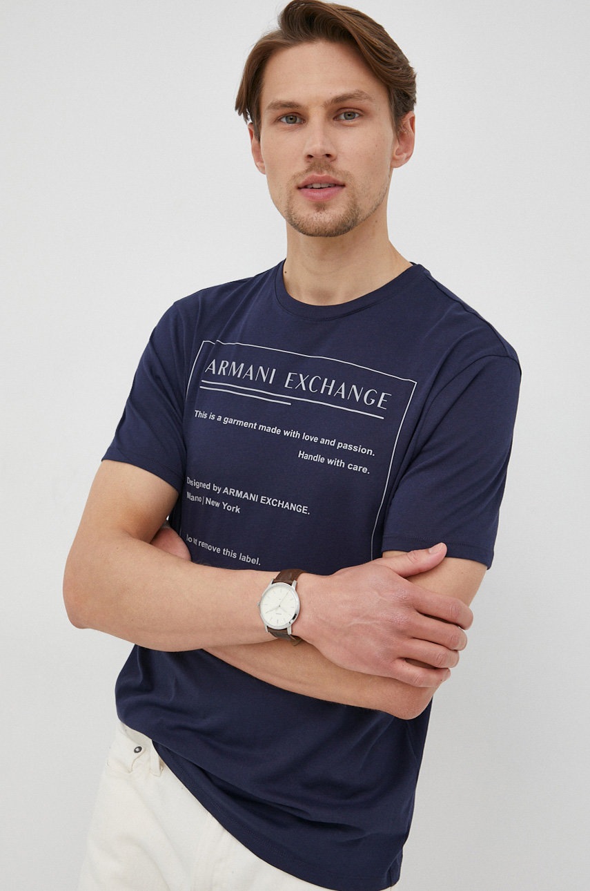 

Хлопковая футболка Armani Exchange цвет синий с принтом