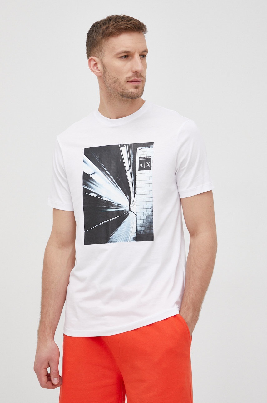 

Памучна тениска Armani Exchange в бяло с принт, Бял