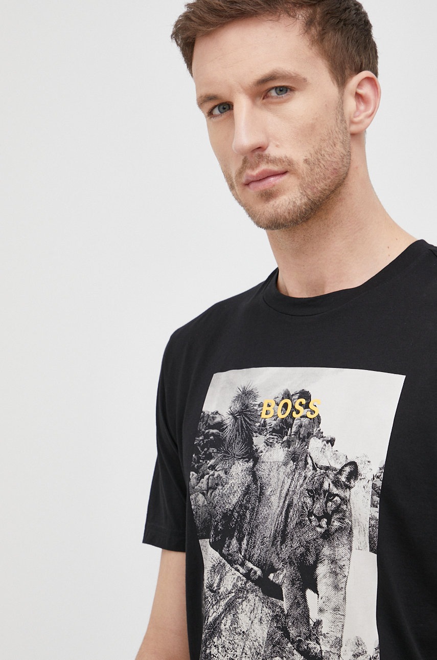 

Памучна тениска Boss Boss Casual в черно с принт, Черен