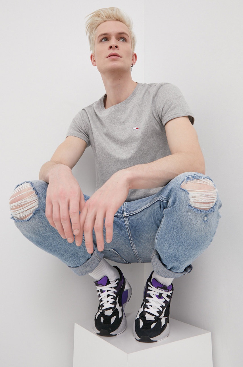 

Памучна тениска Tommy Jeans с изчистен дизайн, Син