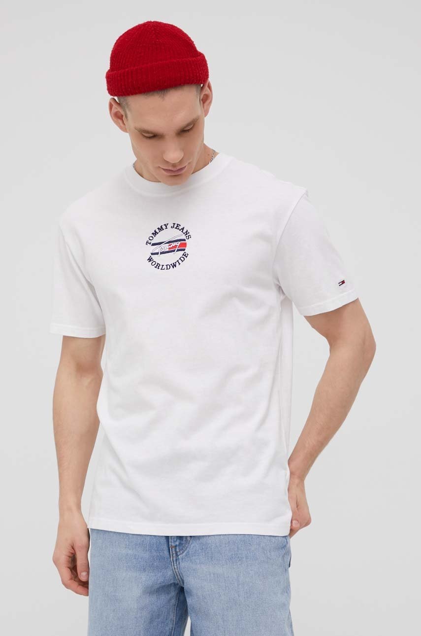 

Хлопковая футболка Tommy Jeans цвет белый с аппликацией
