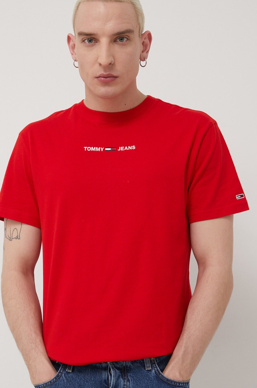 

Хлопковая футболка Tommy Jeans цвет красный с аппликацией