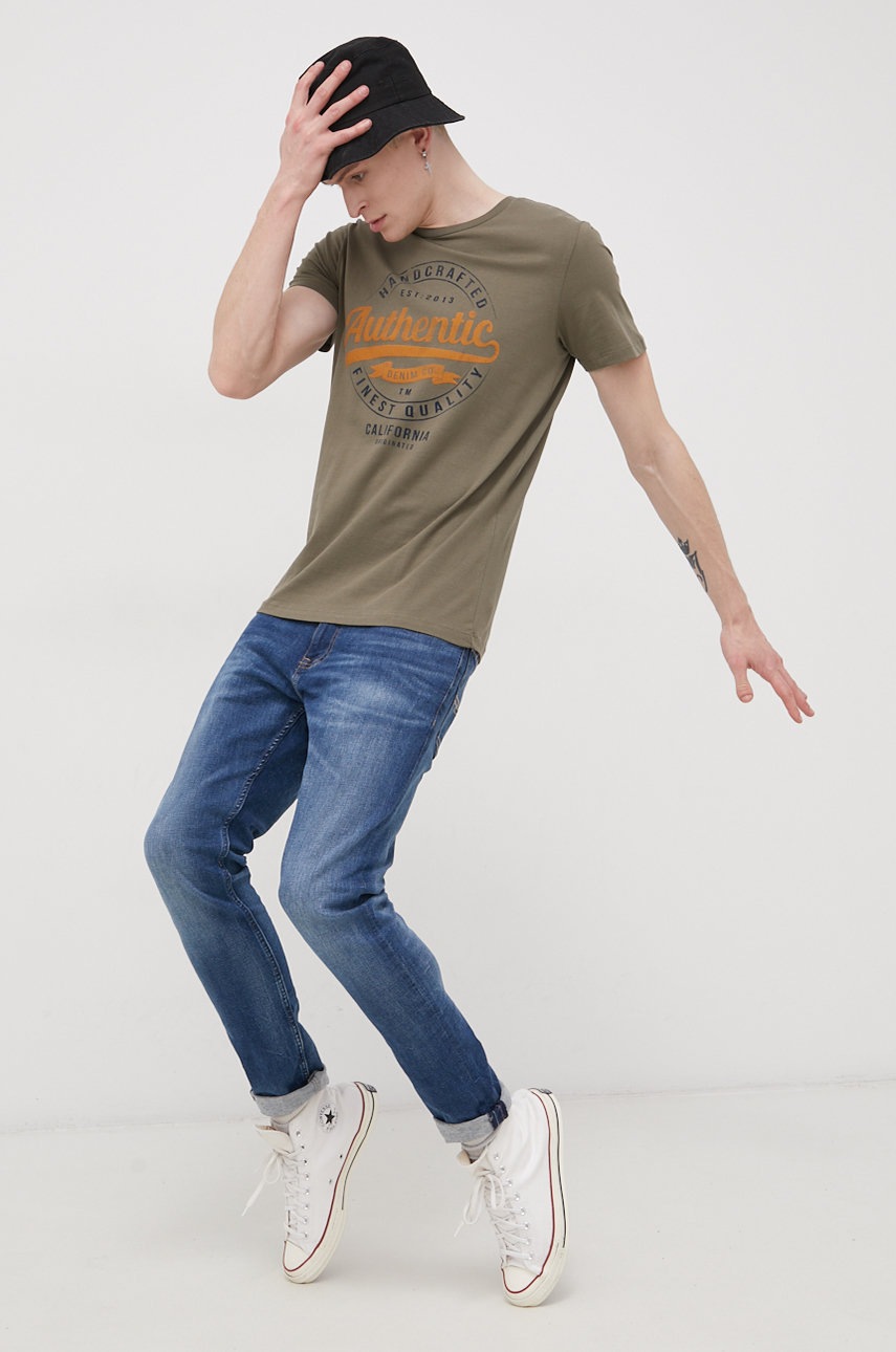 

Памучна тениска Produkt by Jack & Jones в зелено с принт, Зелен