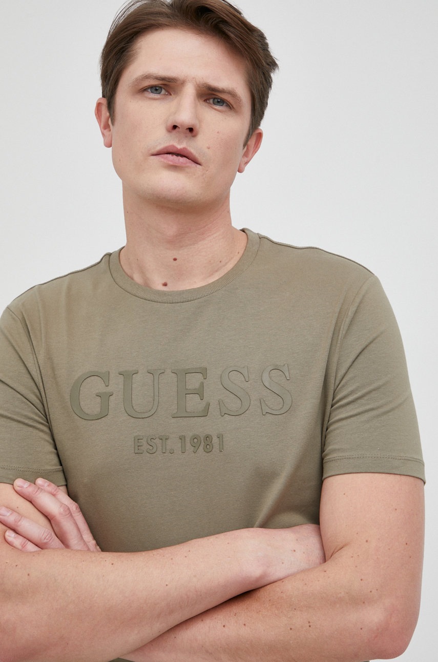 

Тениска Guess мъжка в зелено с апликация, Зелен