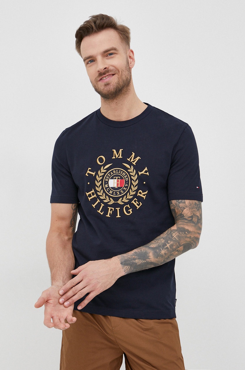 

Памучна тениска Tommy Hilfiger Icon в тъмносиньо с апликация, Тъмносин