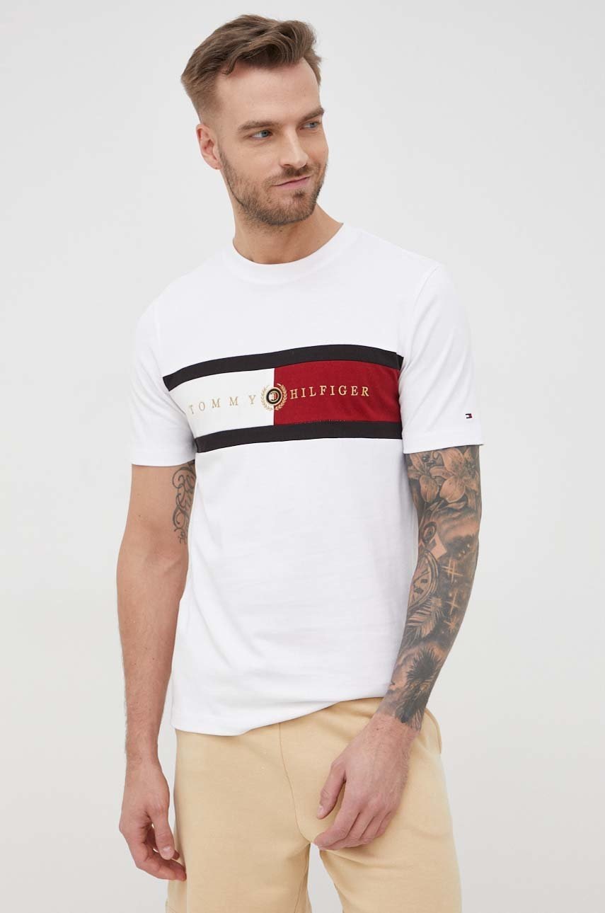

Памучна тениска Tommy Hilfiger Icon в бяло с апликация, Бял