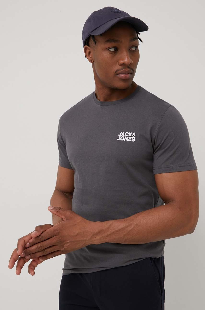 

Памучна тениска Jack & Jones в сиво с принт, Сив