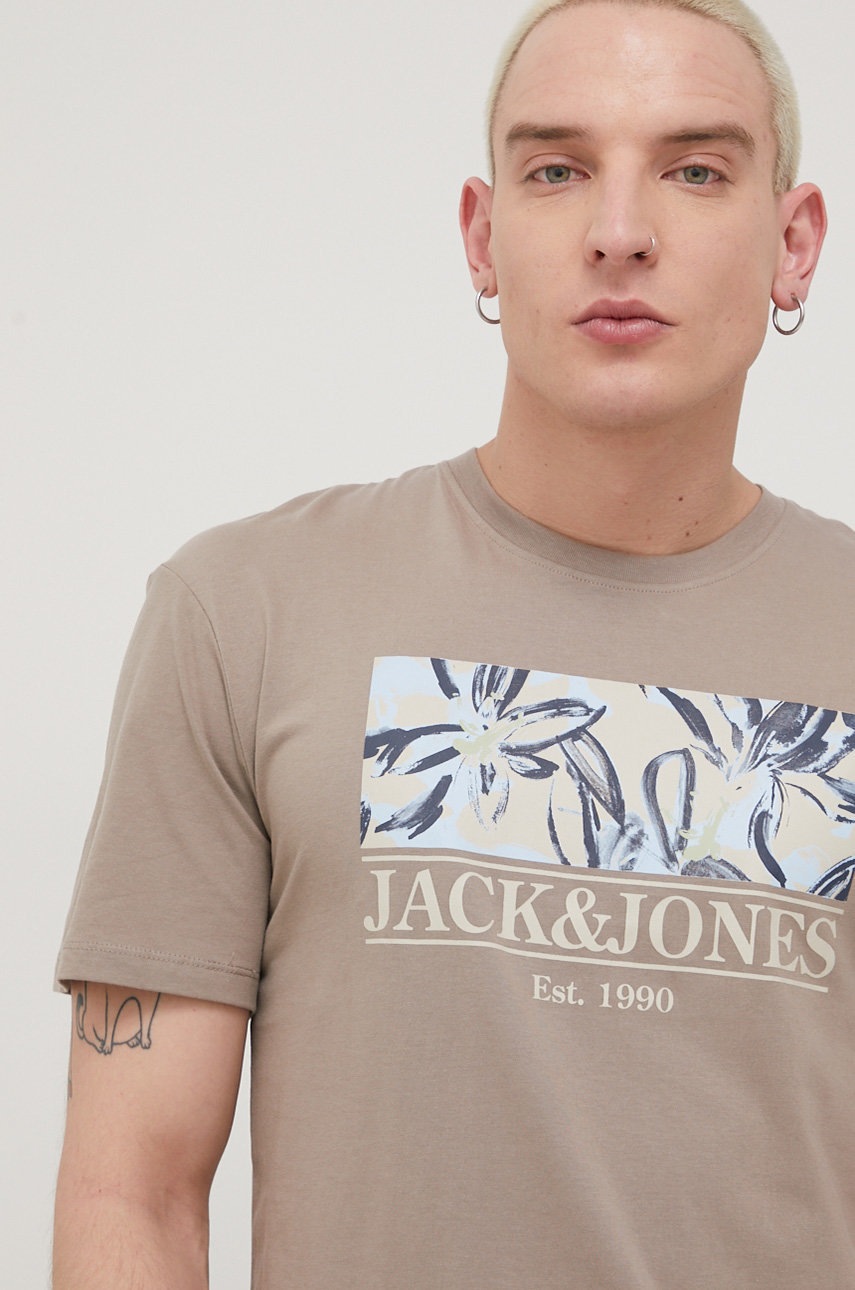 

Хлопковая футболка Jack & Jones цвет серый с принтом