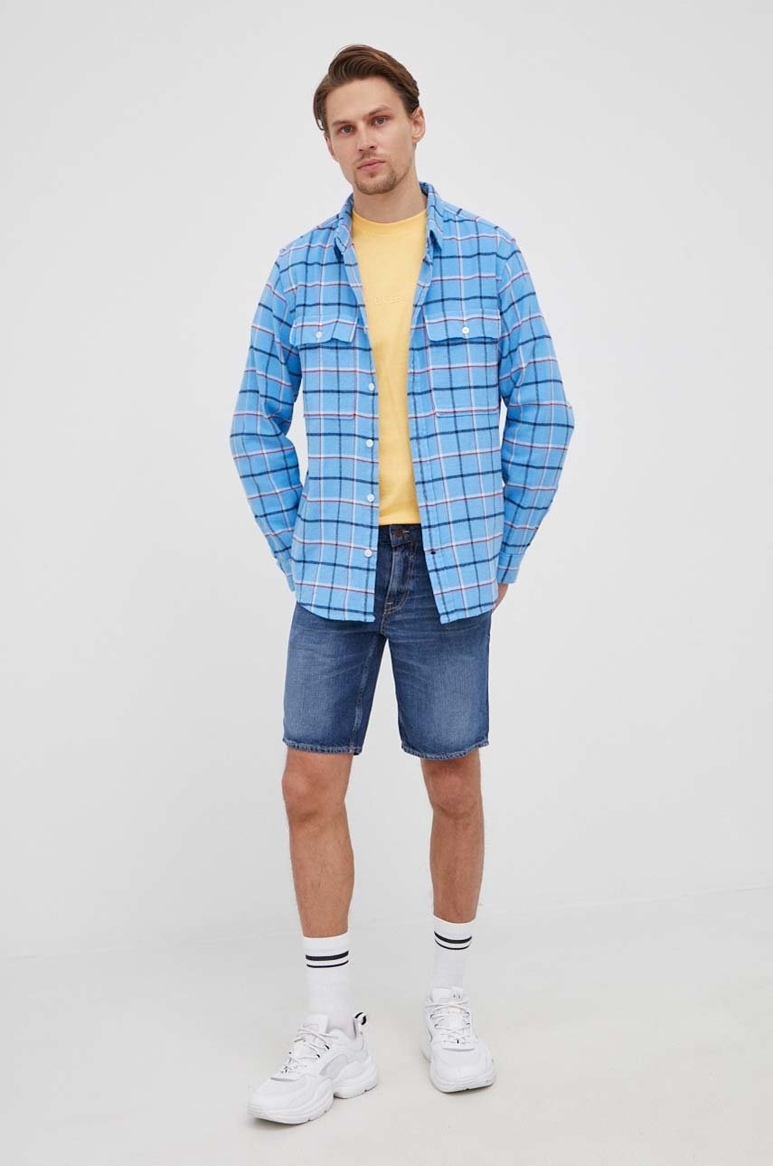 

Хлопковая футболка Guess цвет жёлтый однотонный