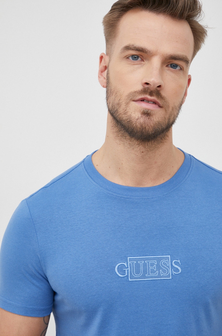 

Памучна тениска Guess с апликация, Син