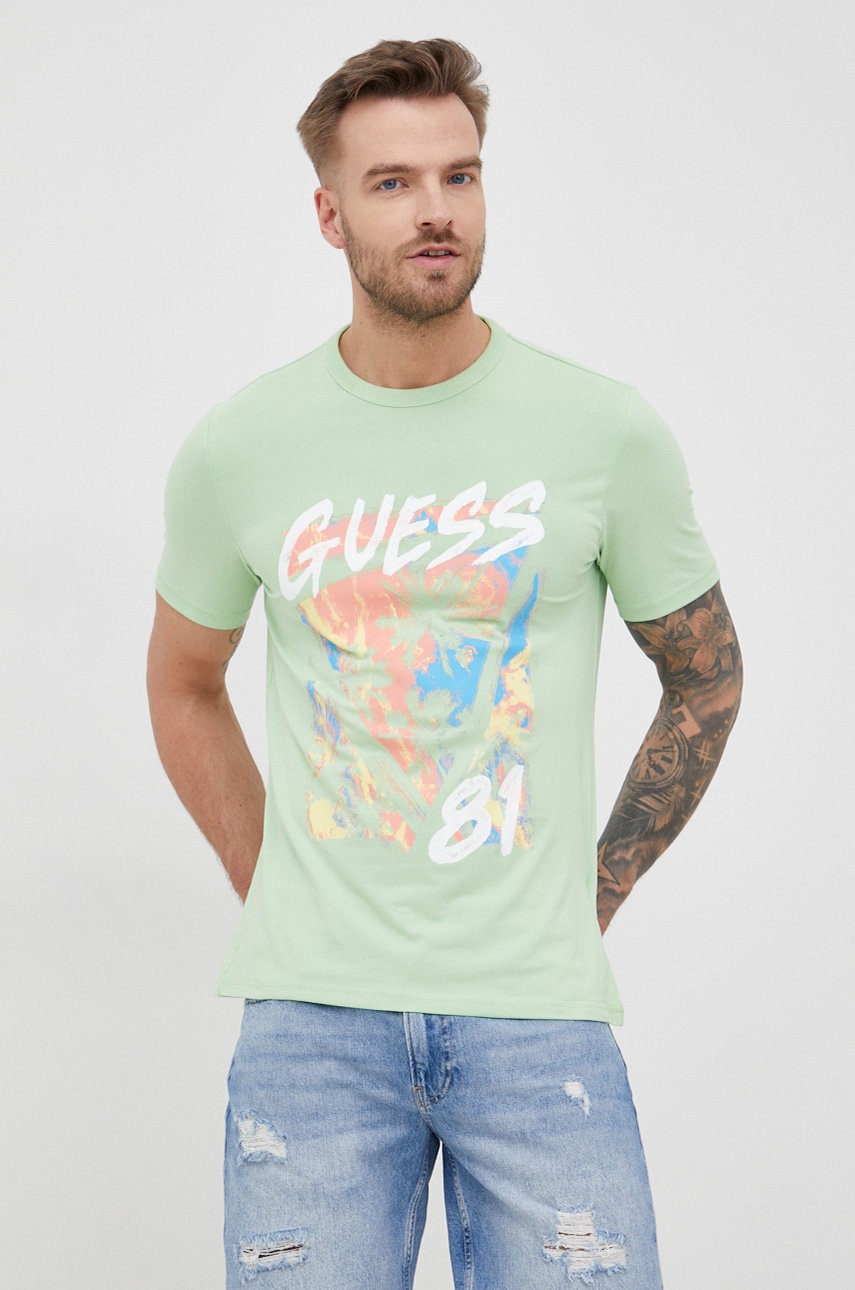 

Тениска Guess мъжки в зелено с принт, Зелен