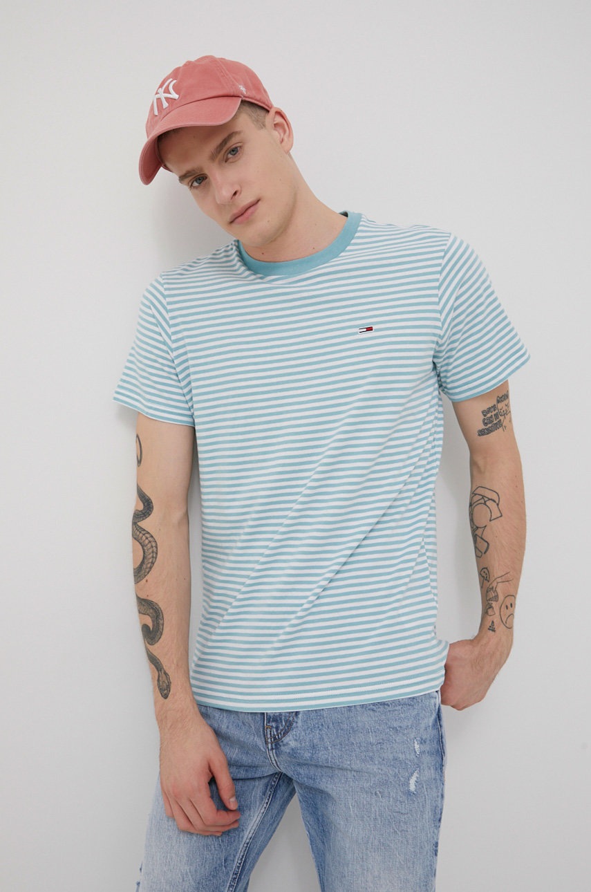 

Памучна тениска Tommy Jeans в тюркоазено с десен, Тюркоазен